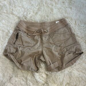 UNIONBAY Women's Tan Cargo Shorts